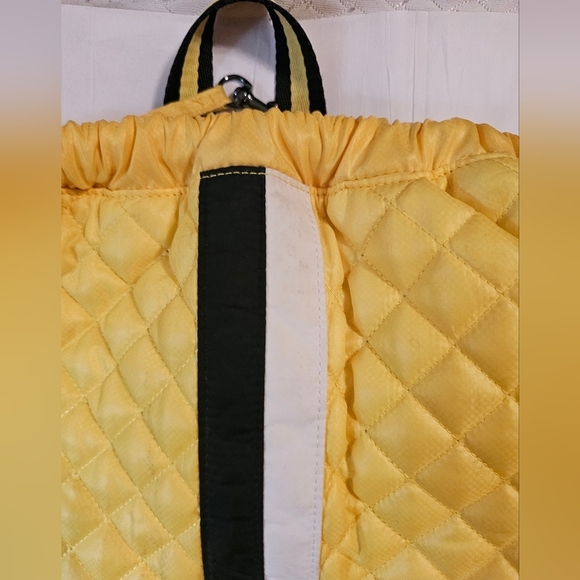 Oliver Thomas Tennis Backpack Drawstring Bag Cinch Yellow - Picture 7 of 15